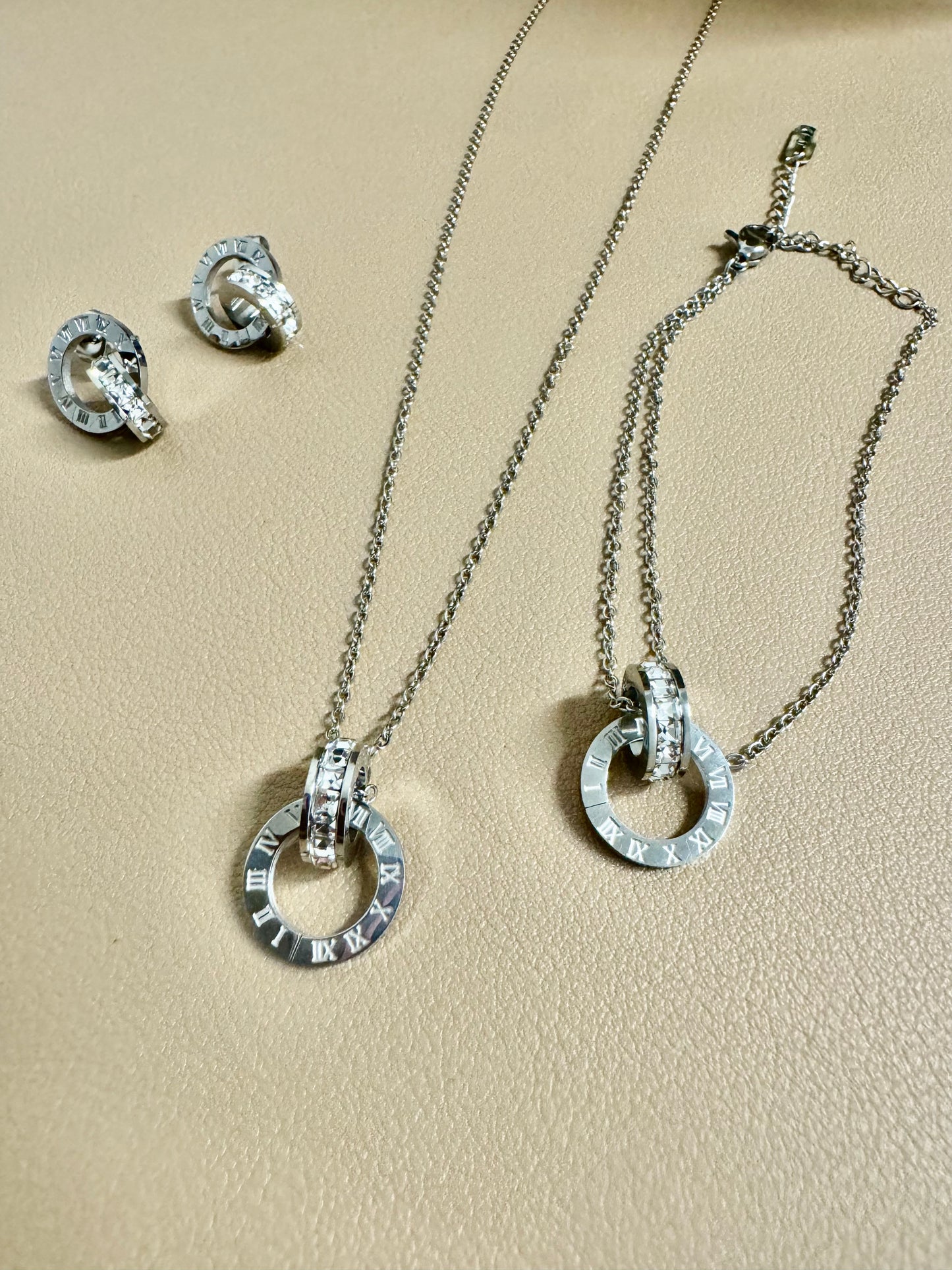 Collar, aretes y pulsera Esplendor en Acero Inoxidable