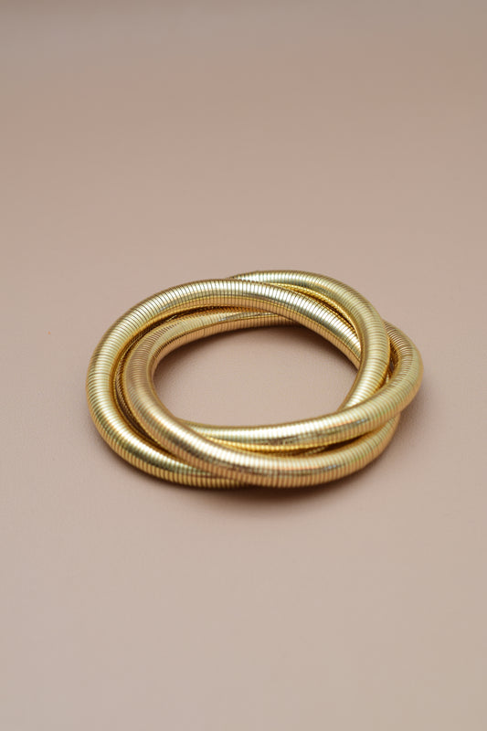 Pulsera de tres en Acero Inoxidable chapada en oro de 18 K